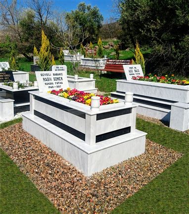 a77b696b-2f52-4d75-abba-5a7303408d62